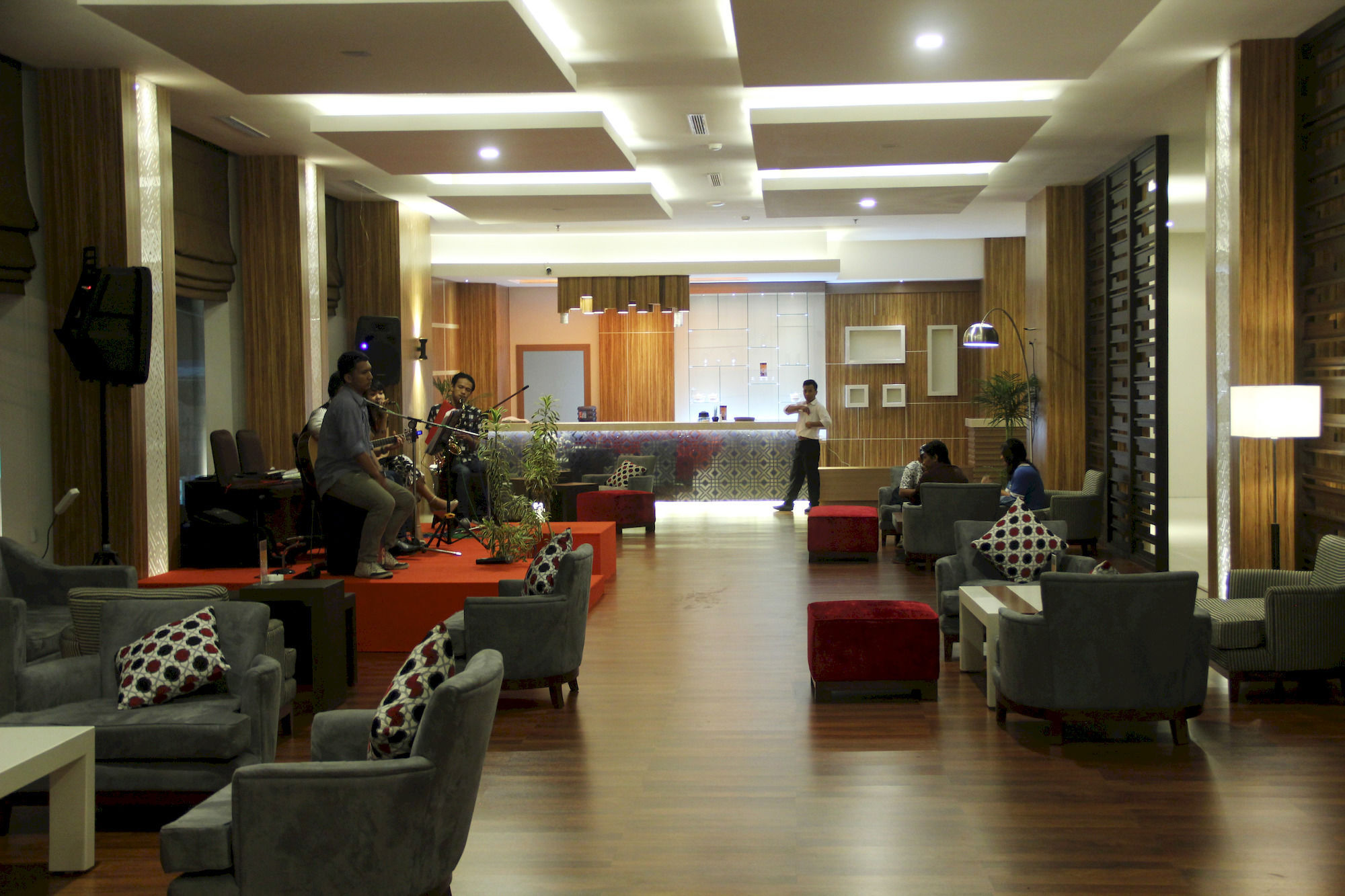 Cavinton Hotel Malioboro Yogyakarta By Tritama Hospitality Екстер'єр фото